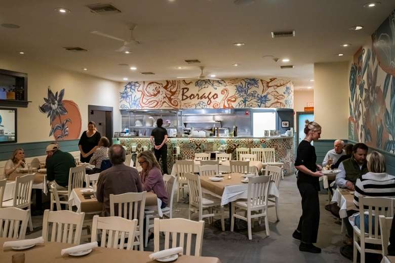 Restaurants-Grayton