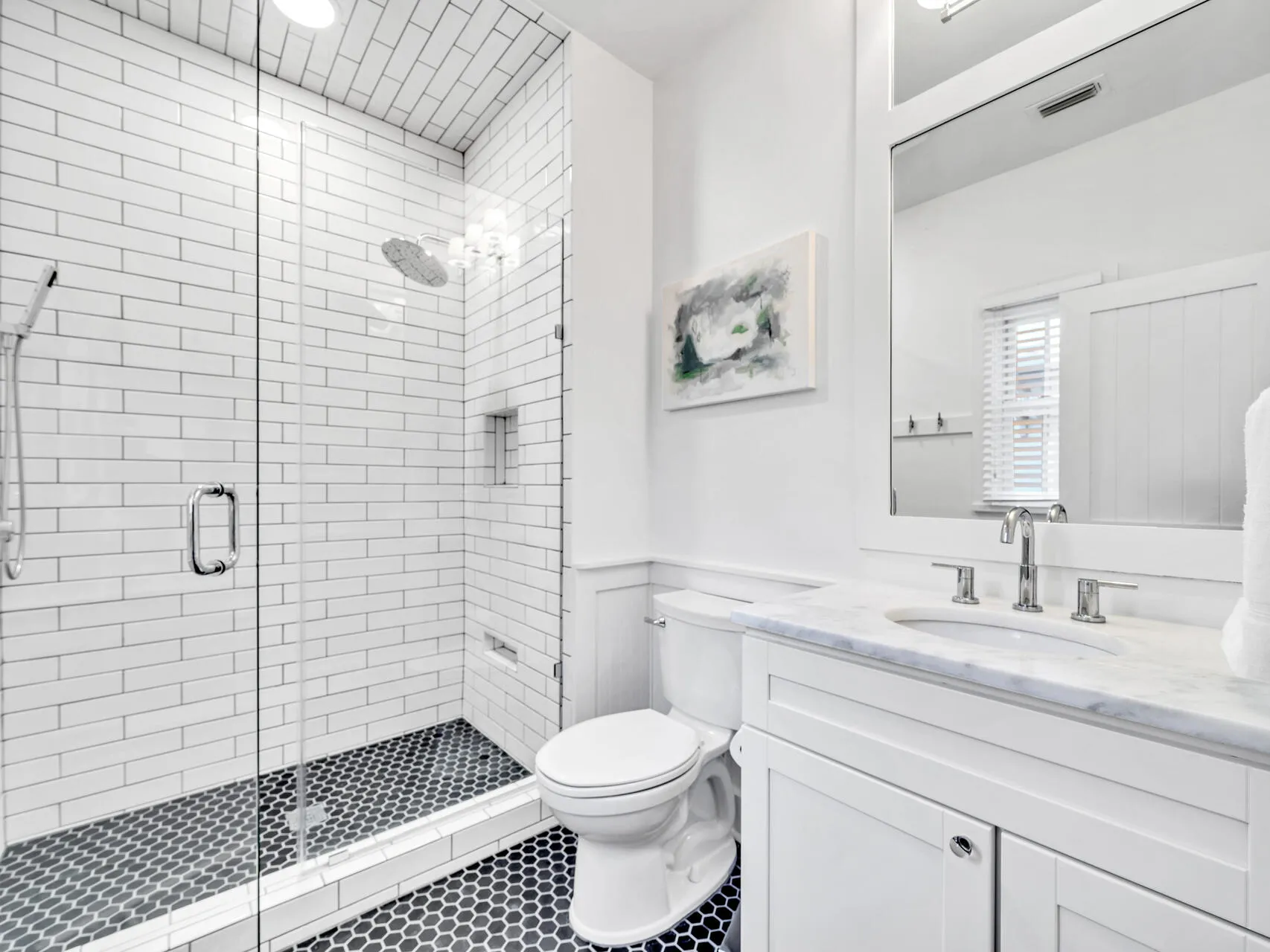 Master Bedroom Ensuite Bath