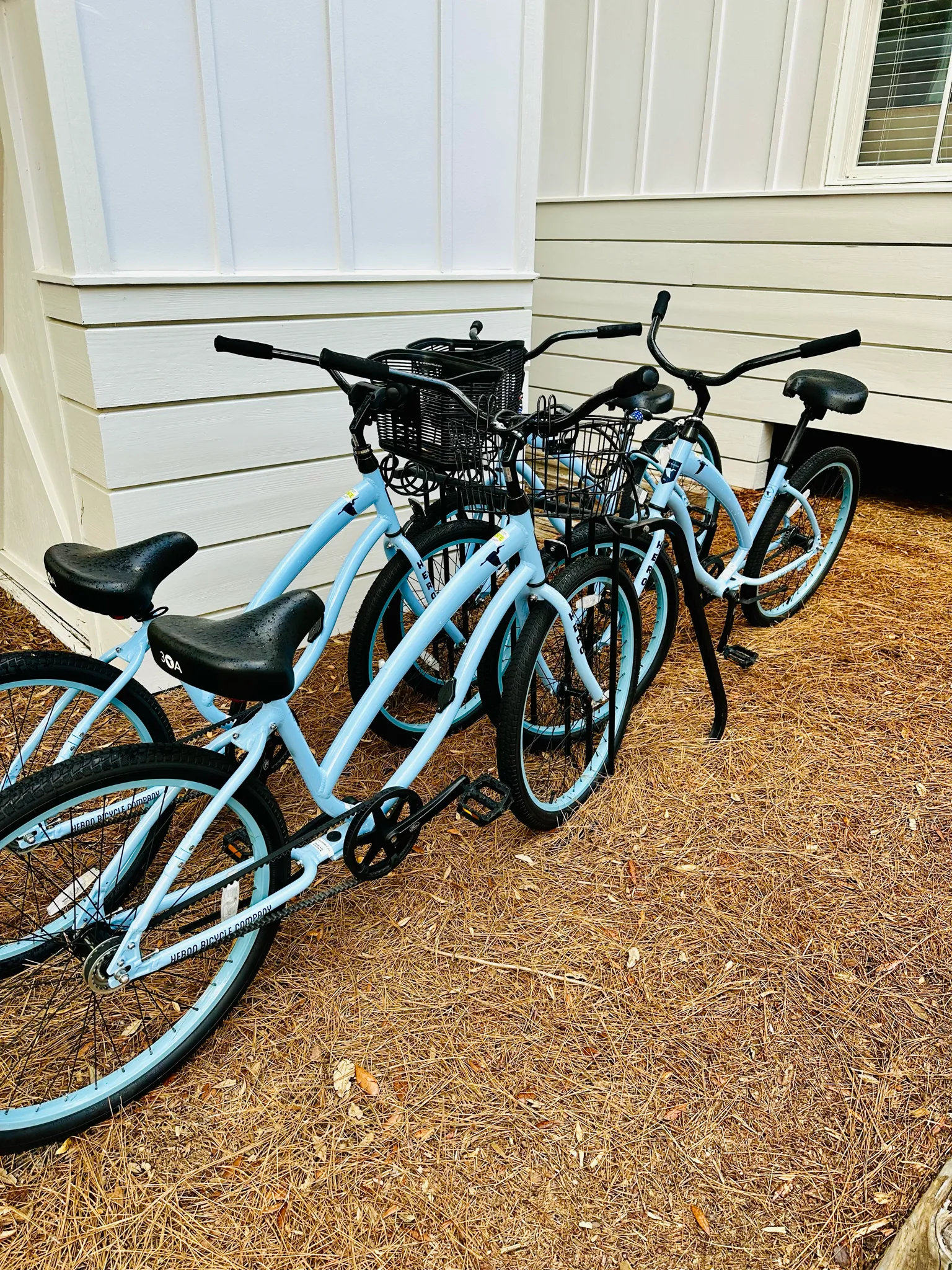 Four Cruiser Bikes are Included with Your Stay